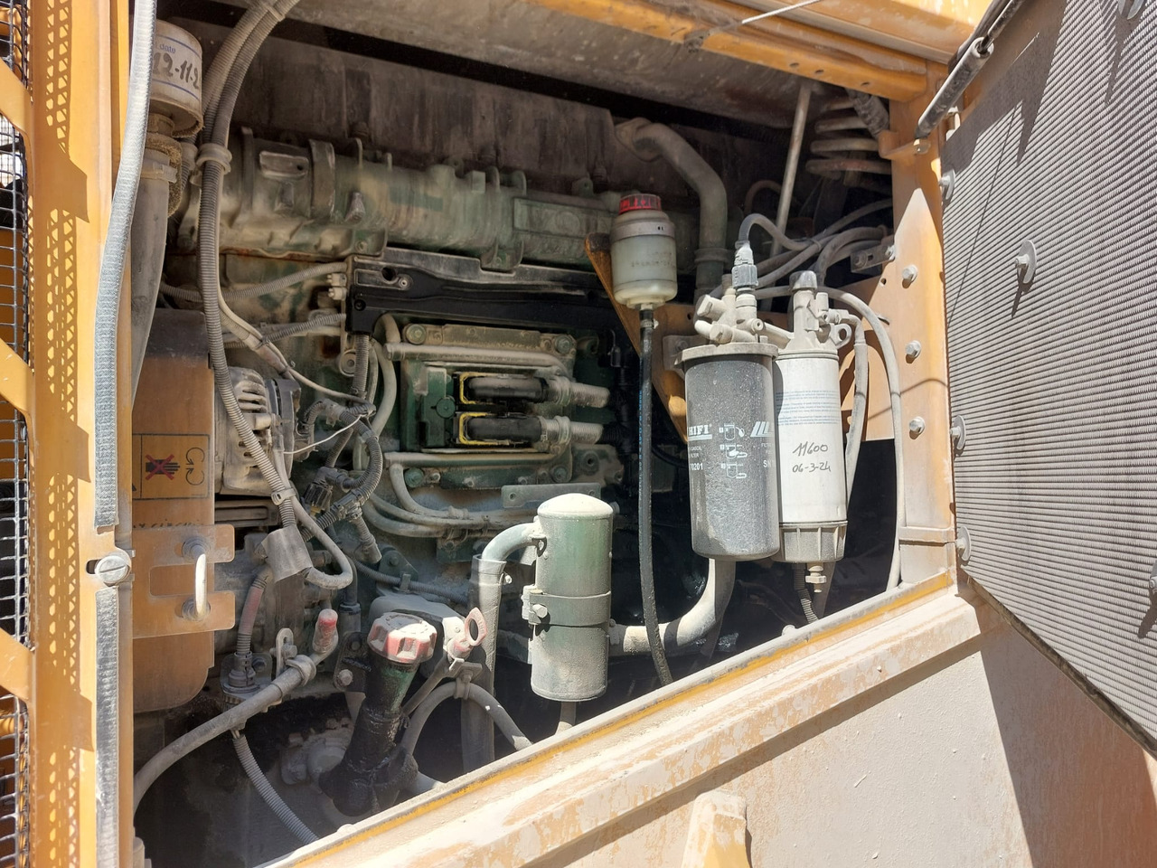 Chargeuse sur pneus KAWASAKI 115ZV-2