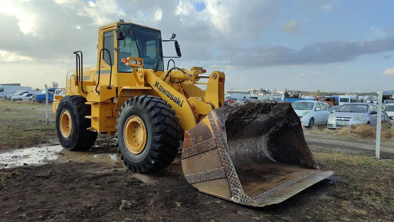 Chargeuse sur pneus KAWASAKI 80ZV
