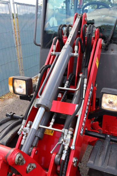 Chargeuse sur pneus KINGWAY Farmer 906PRO