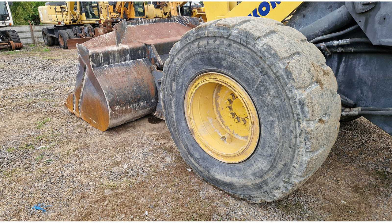 Chargeuse sur pneus KOMATSU - WA270-7 - SHOVEL - 2017