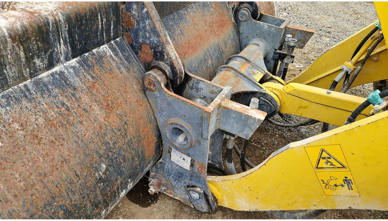 Chargeuse sur pneus KOMATSU - WA270-7 - SHOVEL - 2017