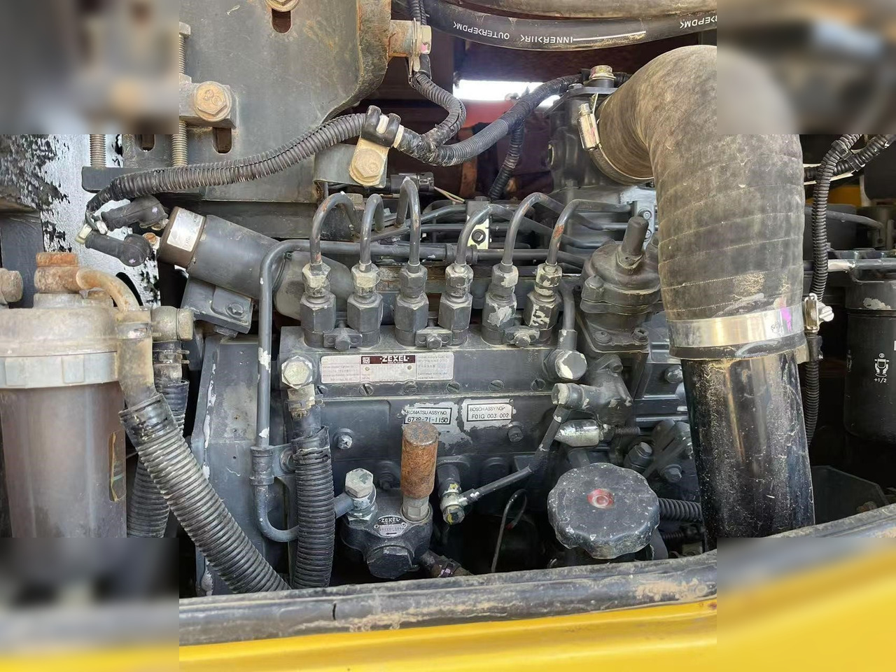 Chargeuse sur pneus KOMATSU WA320-5