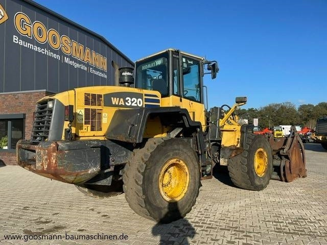 Chargeuse sur pneus KOMATSU WA320-5