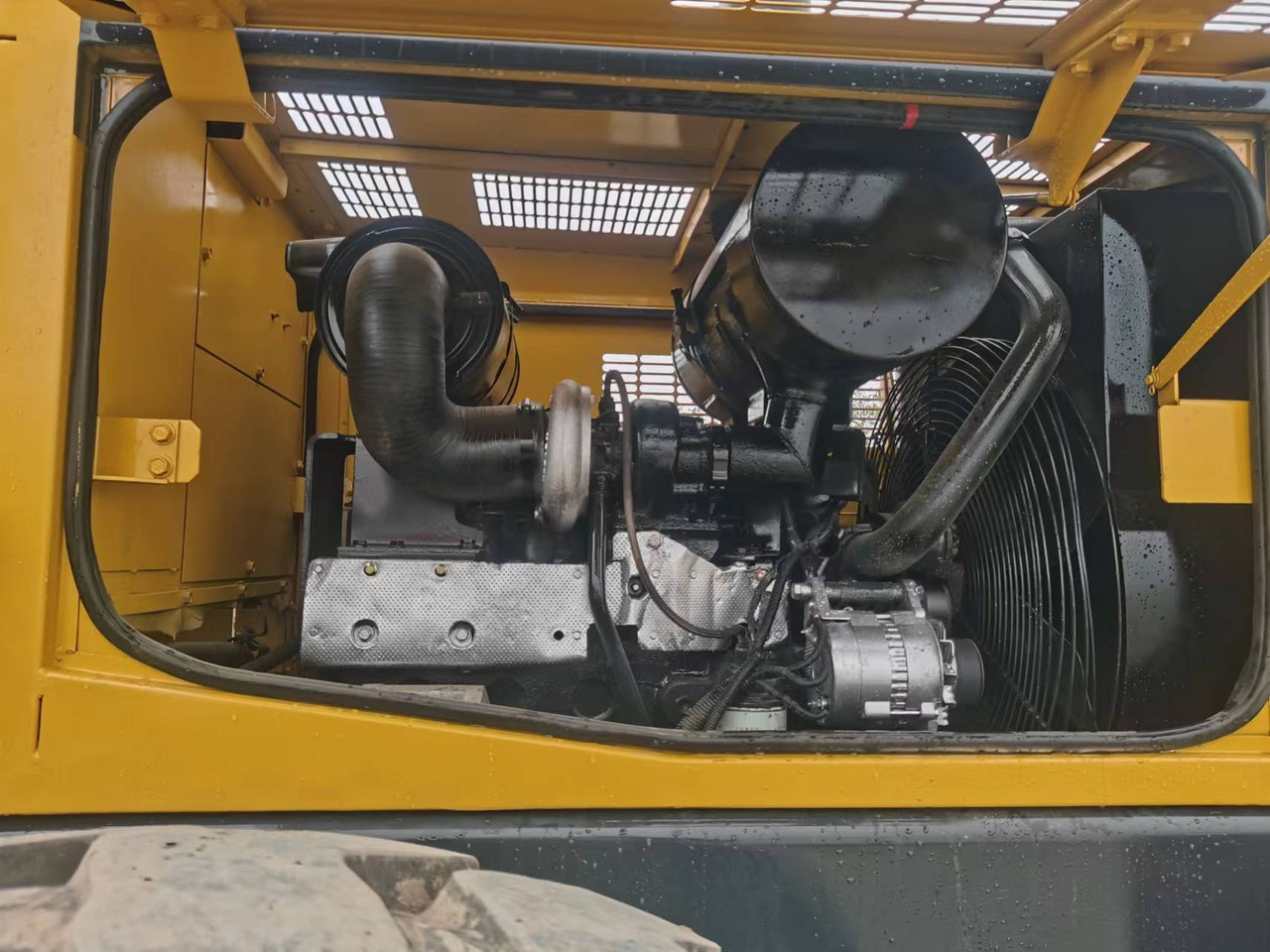 Chargeuse sur pneus KOMATSU WA380
