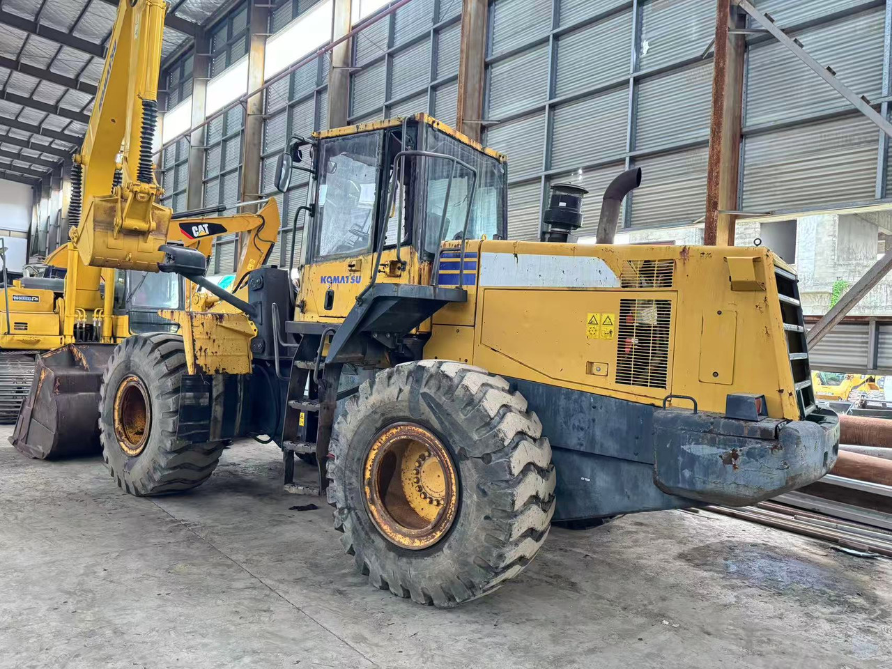 Chargeuse sur pneus KOMATSU WA380Z-6