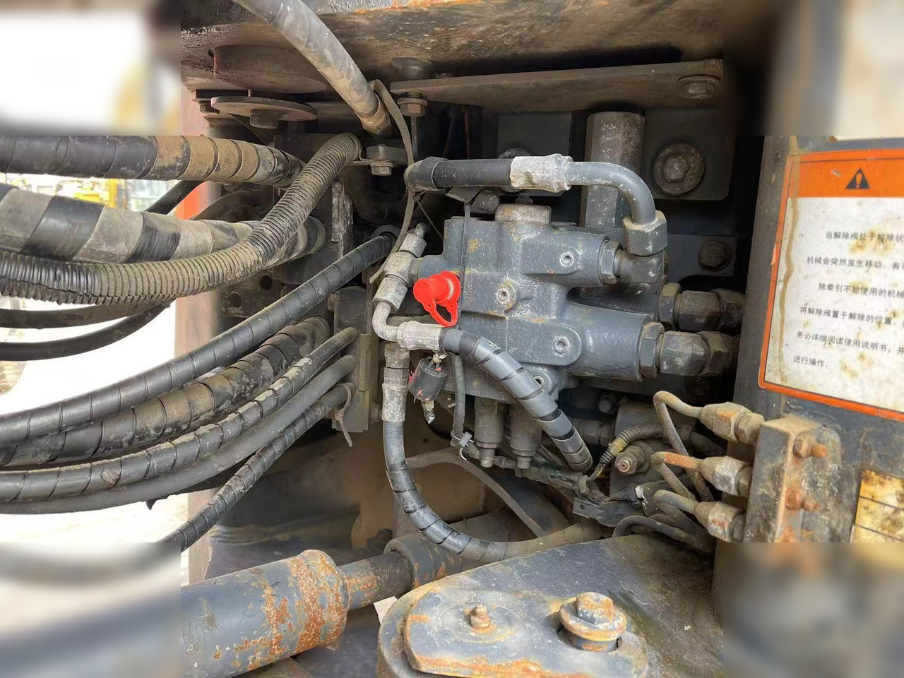 Chargeuse sur pneus KOMATSU WA380Z-6