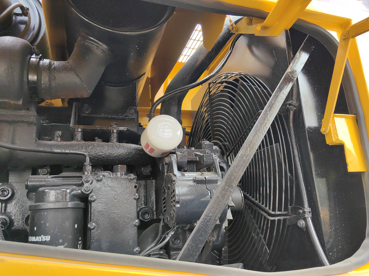 Chargeuse sur pneus KOMATSU WA380-3