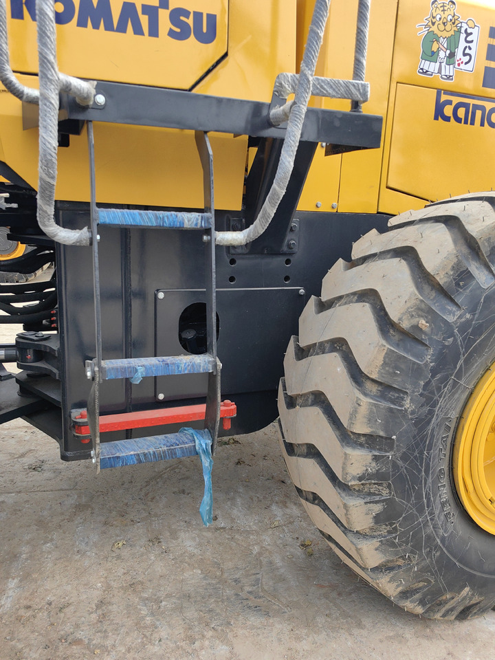 Chargeuse sur pneus KOMATSU WA380-3