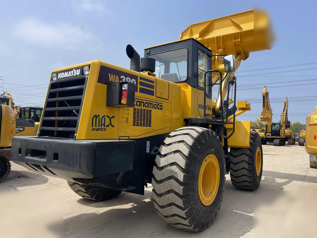 Chargeuse sur pneus KOMATSU WA380-3