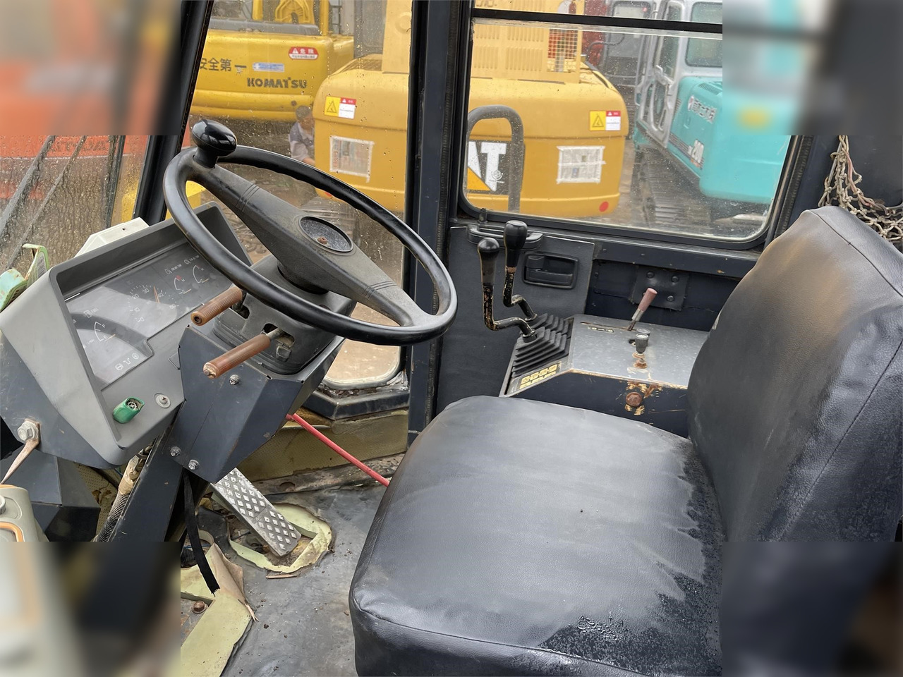 Chargeuse sur pneus KOMATSU WA380-3