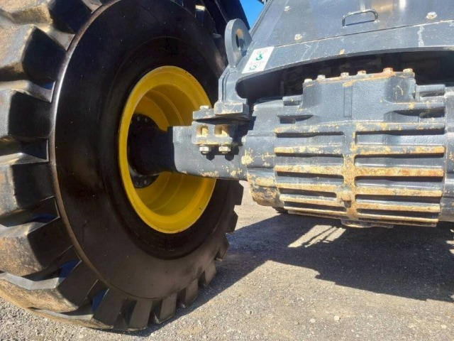 Chargeuse sur pneus KOMATSU WA380-8