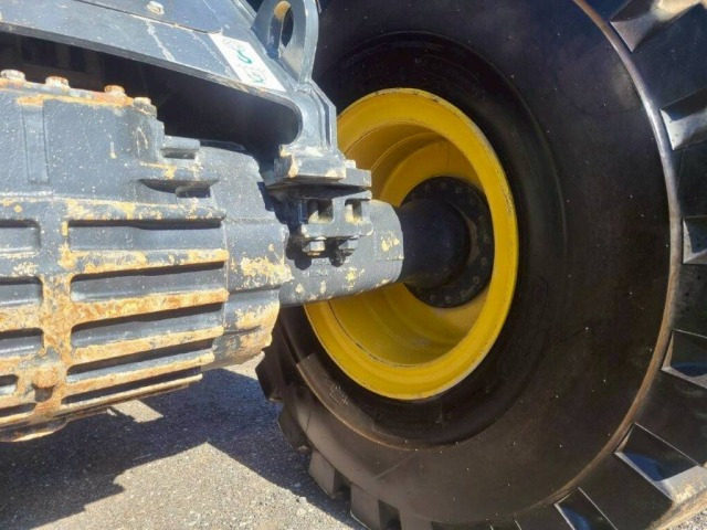 Chargeuse sur pneus KOMATSU WA380-8