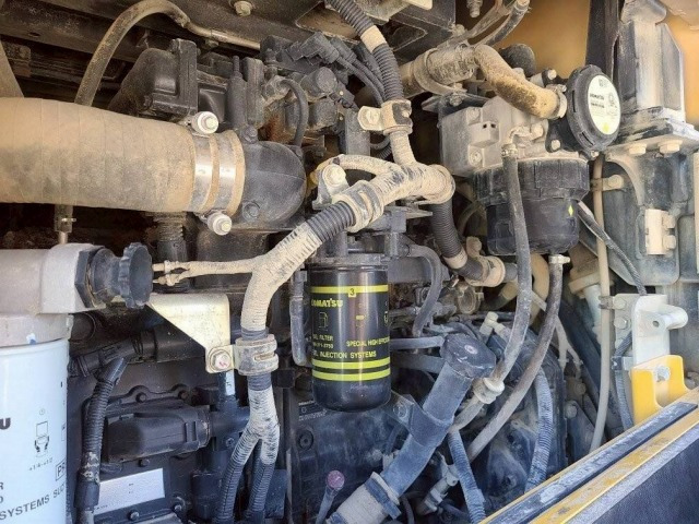 Chargeuse sur pneus KOMATSU WA380-8