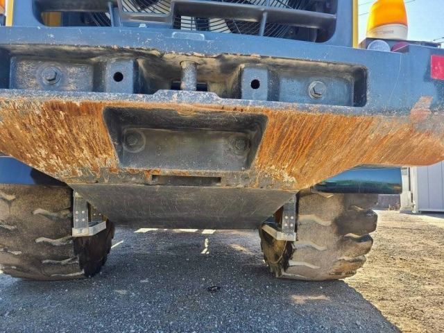 Chargeuse sur pneus KOMATSU WA380-8