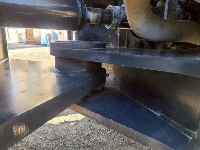 Chargeuse sur pneus KOMATSU WA380-8