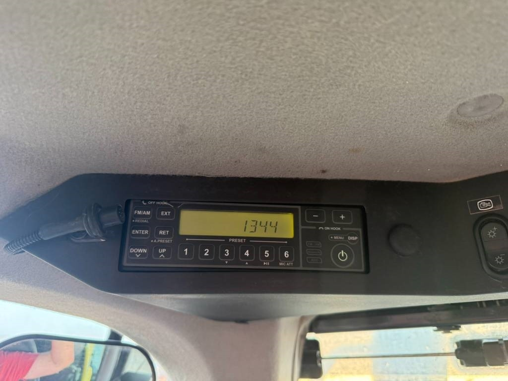 Chargeuse sur pneus KOMATSU WA475-10EO