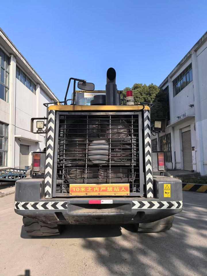 Chargeuse sur pneus KOMATSU WA500-6