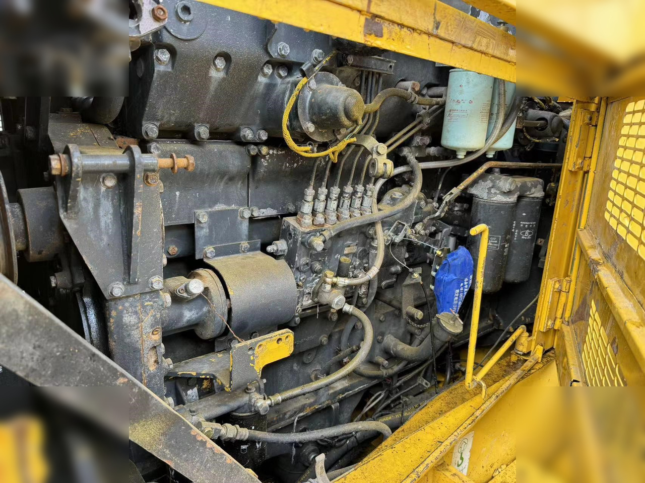 Chargeuse sur pneus KOMATSU WA600-3