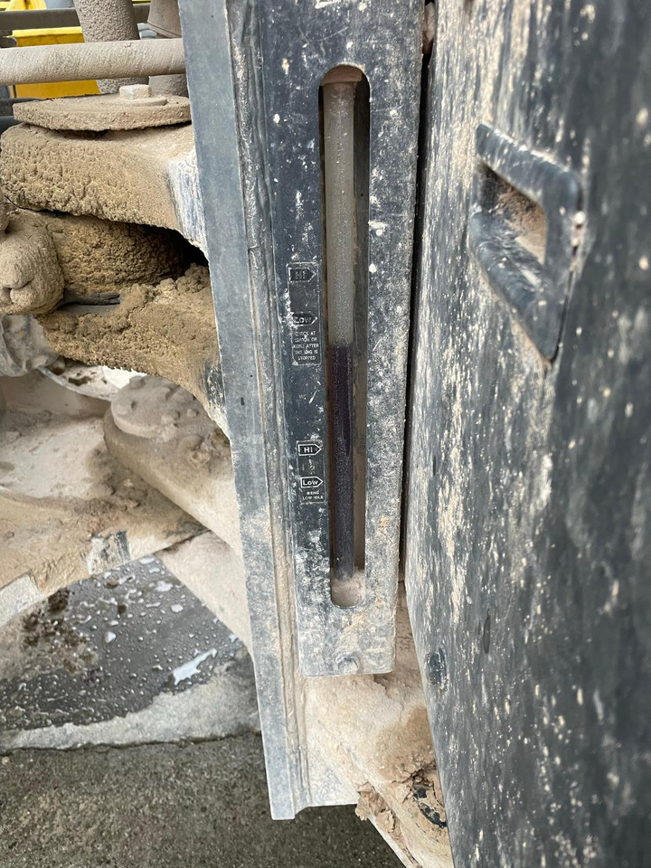 Chargeuse sur pneus KOMATSU WA600-6