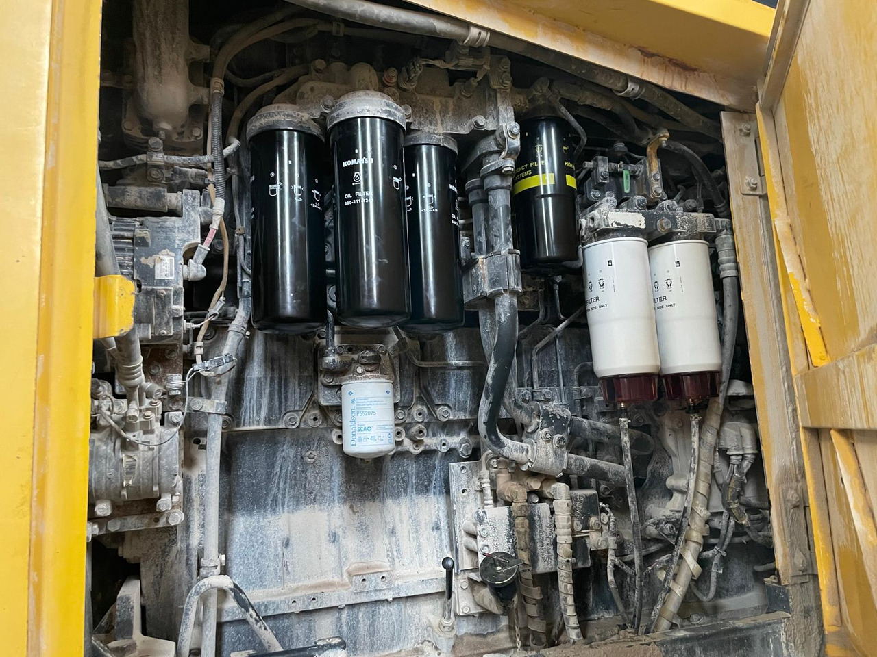 Chargeuse sur pneus KOMATSU WA600-6