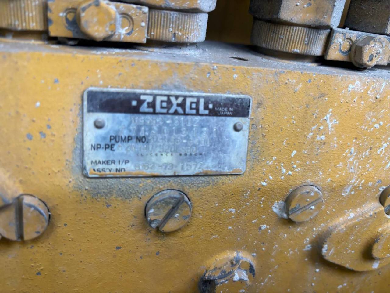 Chargeuse sur pneus KOMATSU WA700