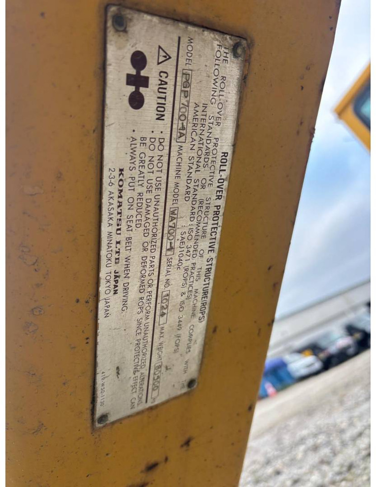 Chargeuse sur pneus KOMATSU WA700