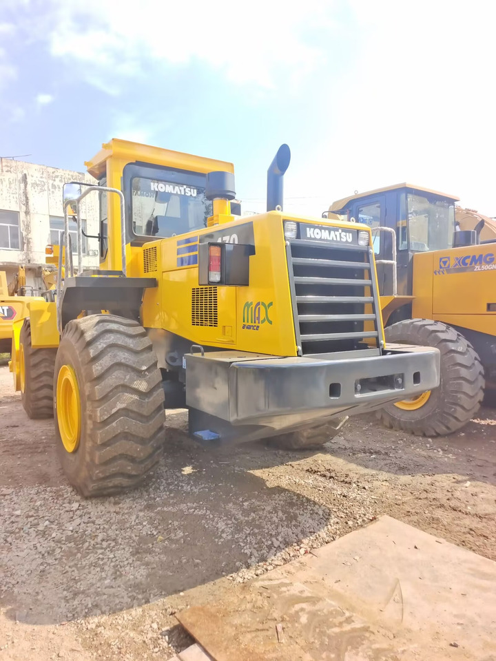 Chargeuse sur pneus KOMATSU WA 470