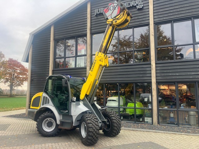 Chargeuse sur pneus KRAMER 8085T loader