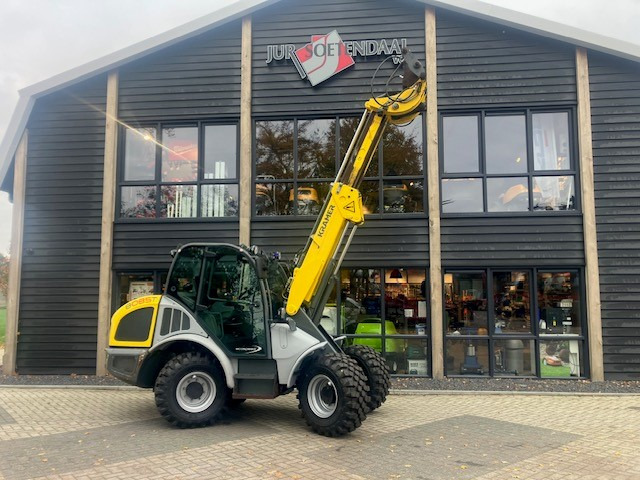 Chargeuse sur pneus KRAMER 8085T loader