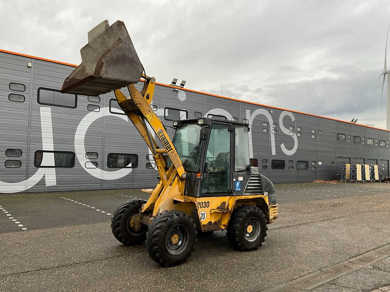 Chargeuse sur pneus KRAMER ALLRAD 2030 WHEEL LOADER