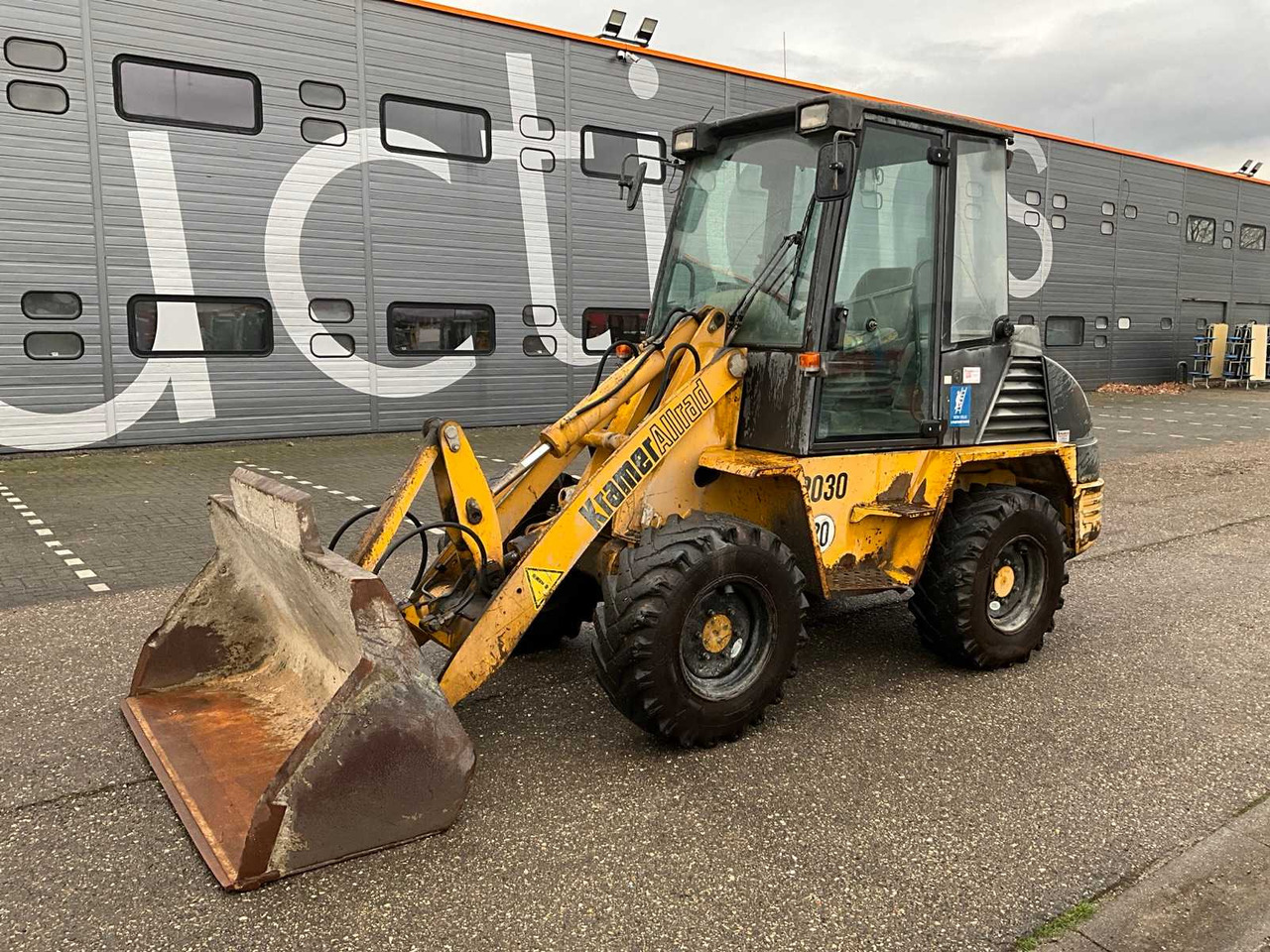 Chargeuse sur pneus KRAMER ALLRAD 2030 WHEEL LOADER