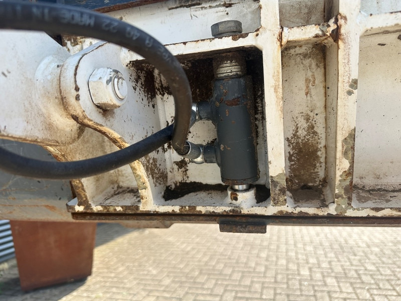 Chargeuse sur pneus Knikmops 100