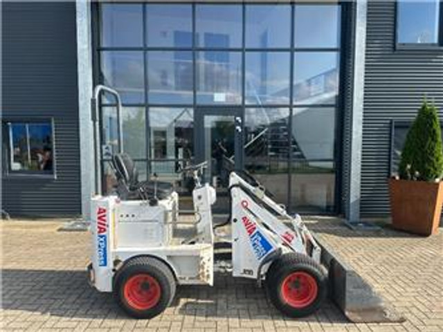 Chargeuse sur pneus Knikmops 100