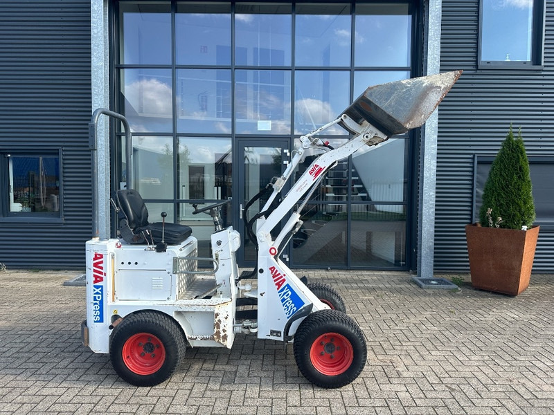 Chargeuse sur pneus Knikmops 100