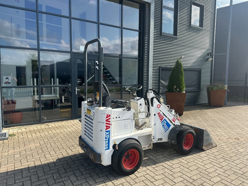 Chargeuse sur pneus Knikmops 100