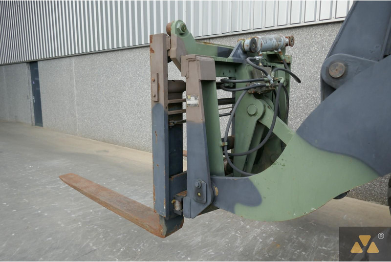 Chargeuse sur pneus Komatsu 540 Ex-army