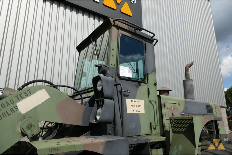 Chargeuse sur pneus Komatsu 540 Ex-army