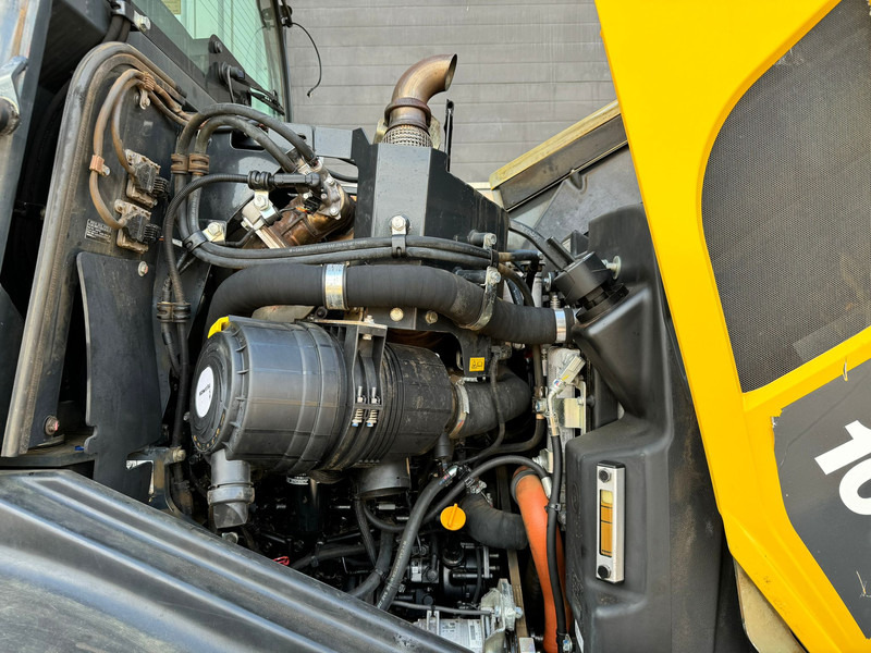 Chargeuse sur pneus Komatsu WA100M-8EO - New Tires