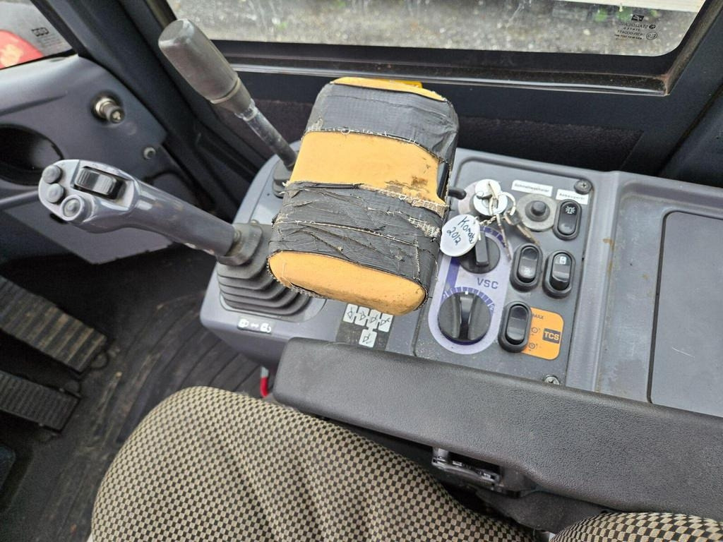 Chargeuse sur pneus Komatsu WA200PZ-6