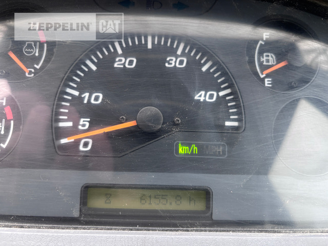 Chargeuse sur pneus Komatsu WA250