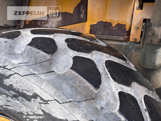 Chargeuse sur pneus Komatsu WA250