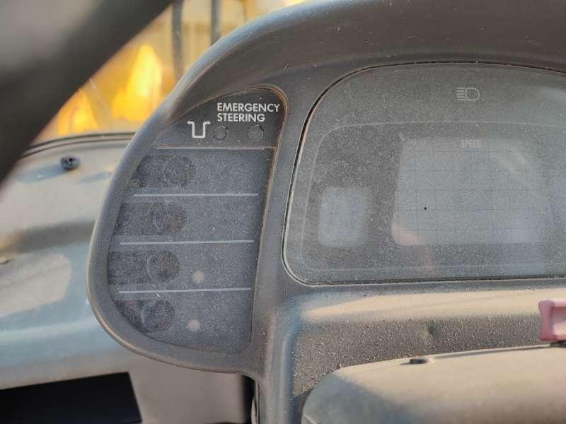 Chargeuse sur pneus Komatsu WA270-3