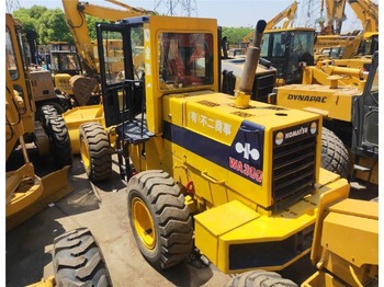 Chargeuse sur pneus Komatsu WA300