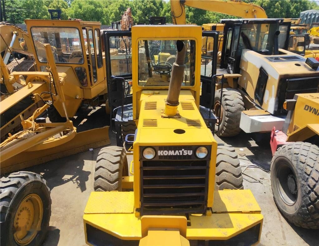 Chargeuse sur pneus Komatsu WA300