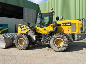 Chargeuse sur pneus Komatsu WA320-8E0