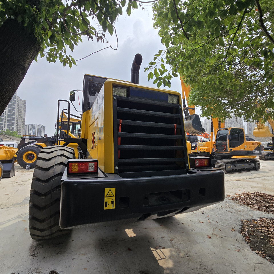 Chargeuse sur pneus Komatsu WA380
