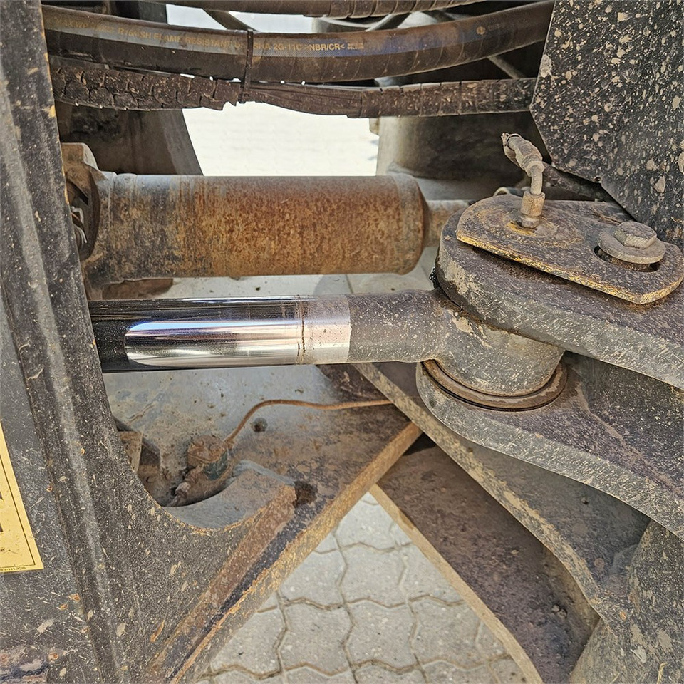 Chargeuse sur pneus Komatsu WA400 - 5H