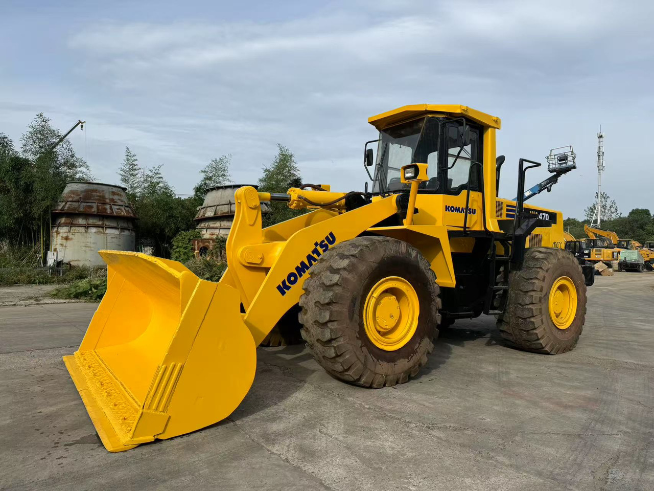 Chargeuse sur pneus Komatsu WA470