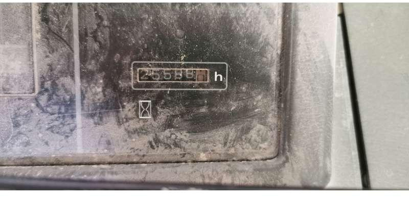 Chargeuse sur pneus Komatsu WA470-3