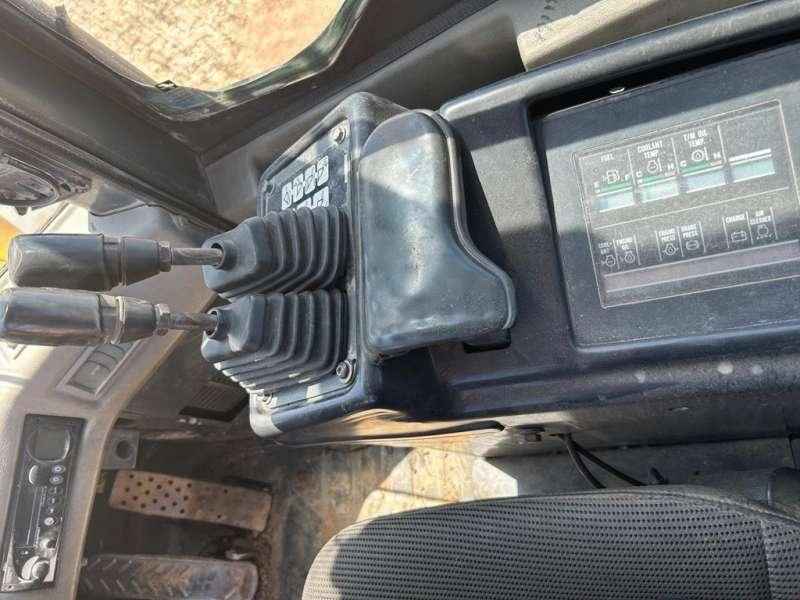 Chargeuse sur pneus Komatsu WA470-3A